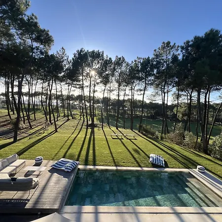 فيلة Palmgreen Avec Piscine, Face A La *